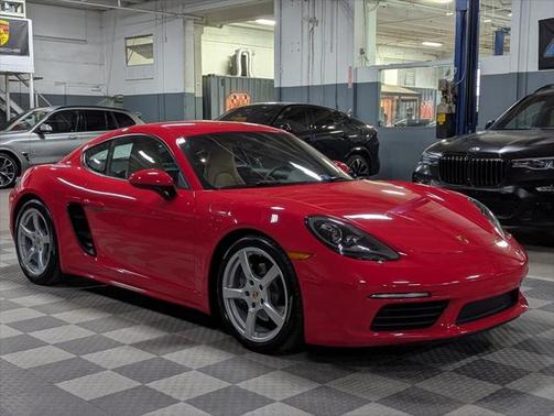2017 Porsche 718 Cayman Base