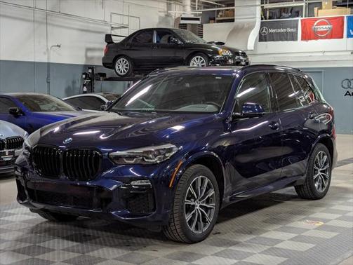 2021 BMW X5 M50i