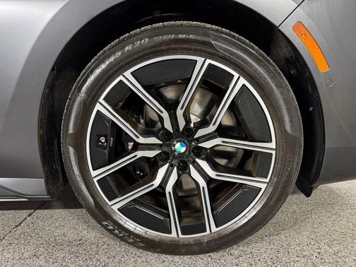 Frozen Deep Grey 2023 BMW 760 i xDrive