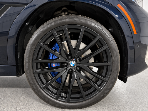 Carbon Black Metallic 2022 BMW X6 xDrive40i