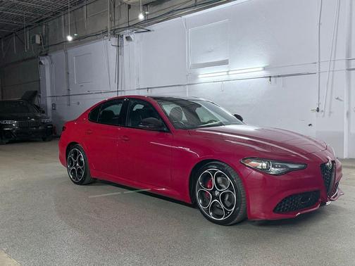2022 Alfa Romeo Giulia Ti