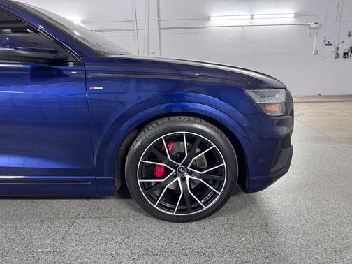 Navarra Blue Metallic 2021 Audi Q8 55 Prestige