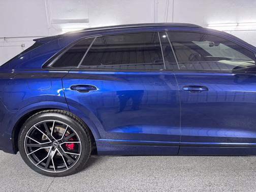 Navarra Blue Metallic 2021 Audi Q8 55 Prestige