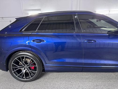 Navarra Blue Metallic 2021 Audi Q8 55 Prestige