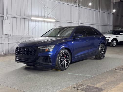 Navarra Blue Metallic 2021 Audi Q8 55 Prestige