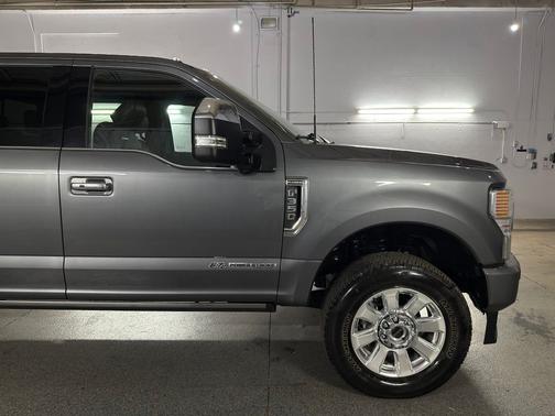 Carbonized Gray Metallic 2022 Ford F-350 Platinum