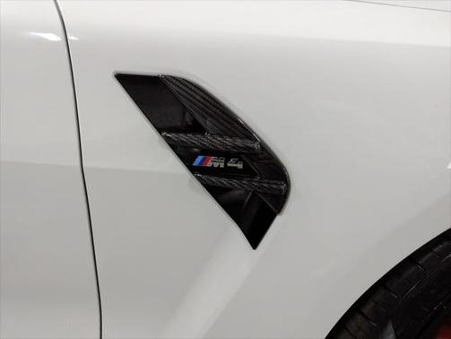 2022 BMW M4 Base