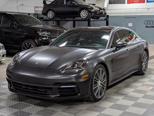 2020 Porsche Panamera 4