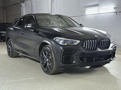 2023 BMW X6 M50i