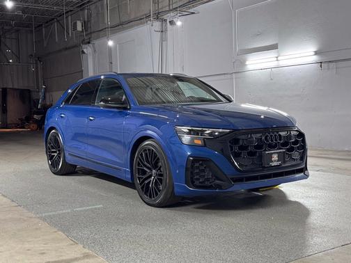 Ascari Blue Metallic 2024 Audi SQ8 4.0T Premium Plus