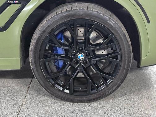 2021 BMW X6 M 
