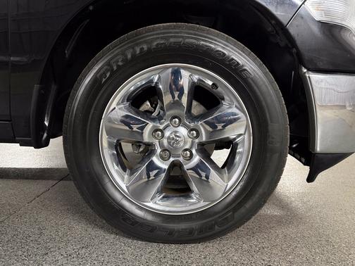 Black Clearcoat 2014 RAM 1500 Big Horn