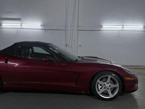 2006 Chevrolet Corvette Base