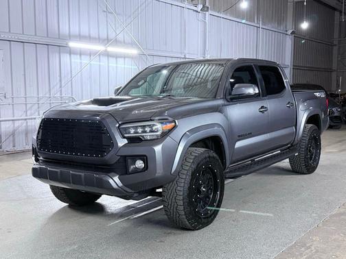 2016 Toyota Tacoma TRD Sport