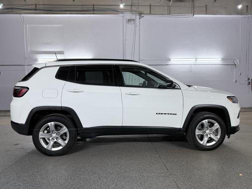 2023 Jeep Compass Latitude