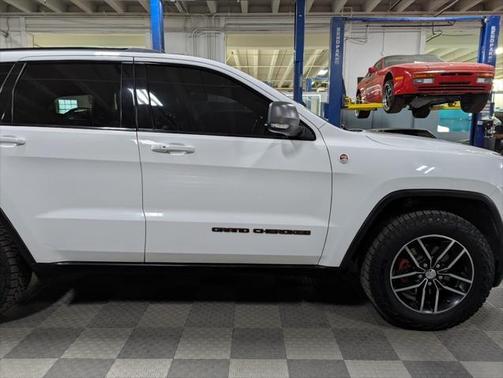2018 Jeep Grand Cherokee Trailhawk