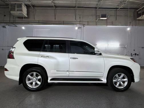 2018 Lexus GX 460 Base