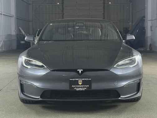 2021 Tesla Model S Plaid
