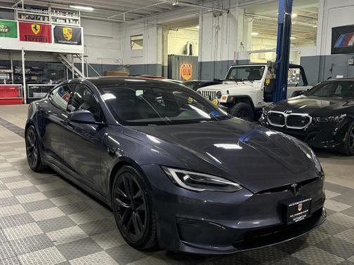 2021 Tesla Model S Plaid