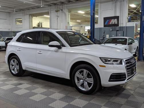 2018 Audi Q5 2.0T Premium Plus
