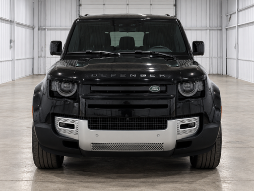 Santorini Black Metallic 2024 Land Rover Defender S