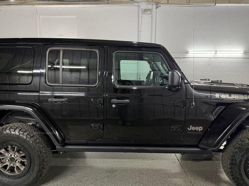 Black Clearcoat 2021 Jeep Wrangler Unlimited Unlimited Rubicon 392