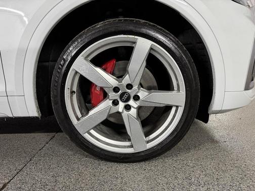 2023 Audi SQ5 3.0T Premium Plus