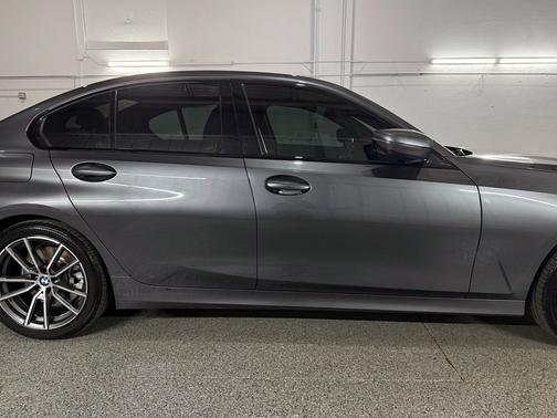 Mineral Gray Metallic 2021 BMW 330 i xDrive