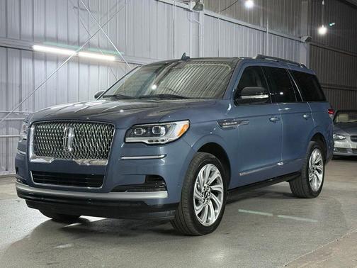 2023 Lincoln Navigator Reserve
