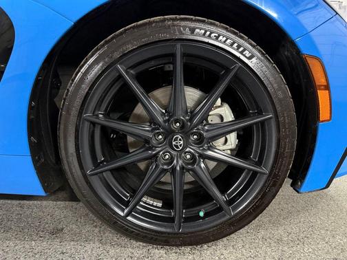 Neptune 2023 Toyota GR86 Base