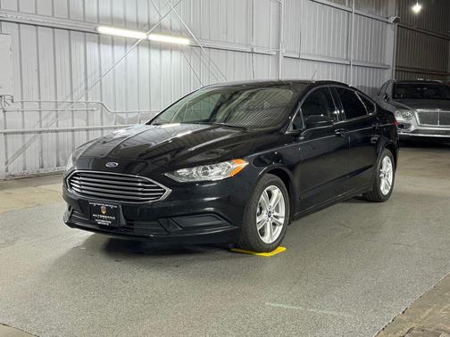 Shadow Black 2018 Ford Fusion SE