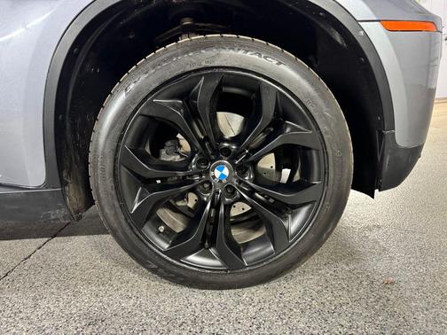 Space Gray Metallic 2013 BMW X6 xDrive35i