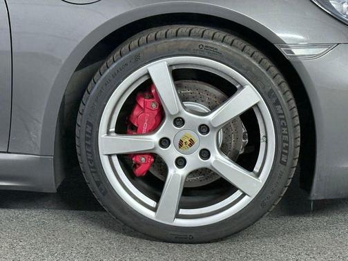 2018 Porsche 718 Cayman S