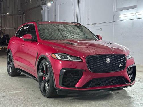2023 Jaguar F-PACE SVR P550 AWD Automatic