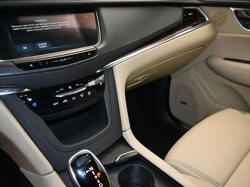 2019 Cadillac XT5 Premium Luxury