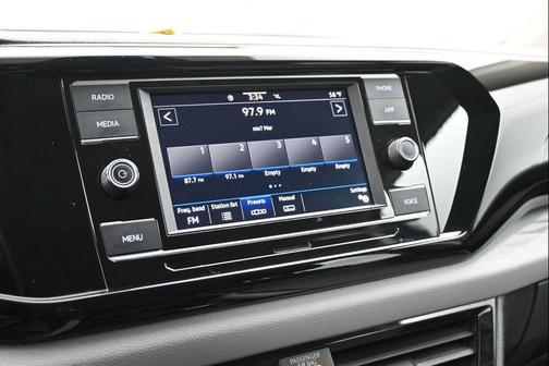 2022 Volkswagen Taos 1.5T S