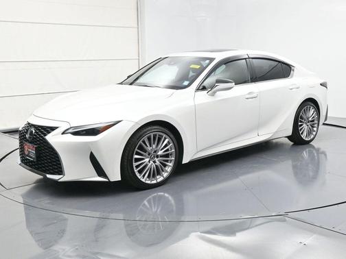 2023 Lexus IS 300 Base