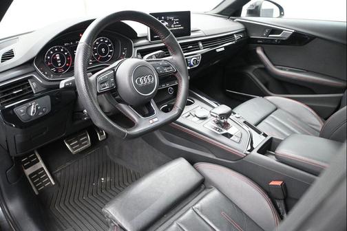 Manhattan Gray Metallic 2019 Audi A4 45 Premium