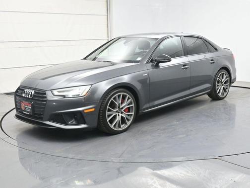 Manhattan Gray Metallic 2019 Audi A4 45 Premium