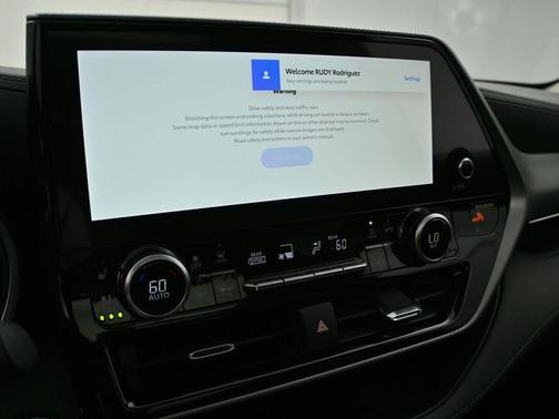 2023 Toyota Highlander Platinum