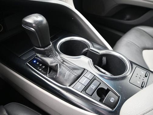 2018 Toyota Camry XLE