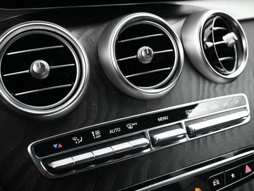 2021 Mercedes-Benz GLC 300 4MATIC