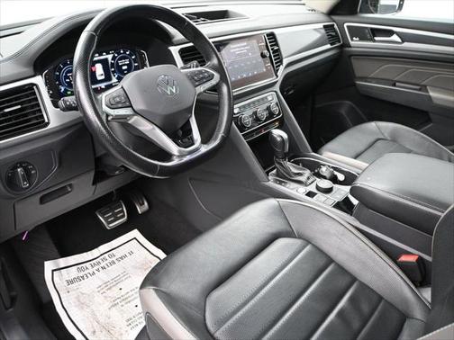 2022 Volkswagen Atlas 3.6L SEL Premium