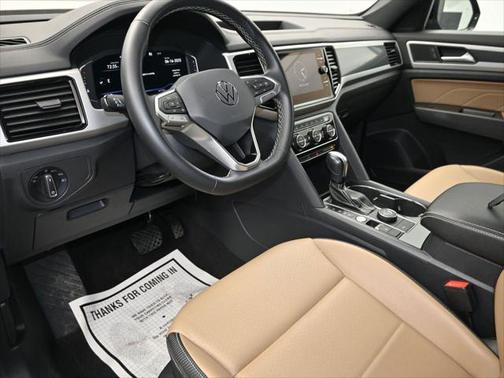 2022 Volkswagen Atlas Cross Sport 3.6L V6 SE w/Technology
