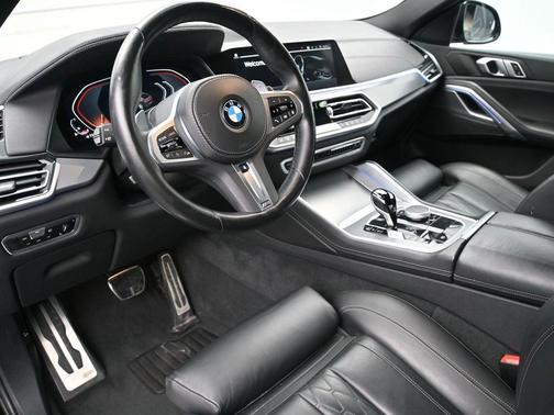 2023 BMW X6 xDrive40i