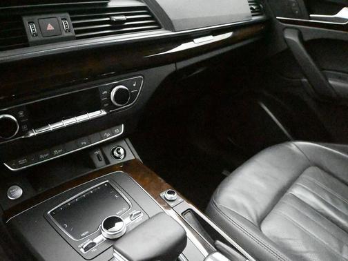 2018 Audi Q5 2.0T Tech Premium