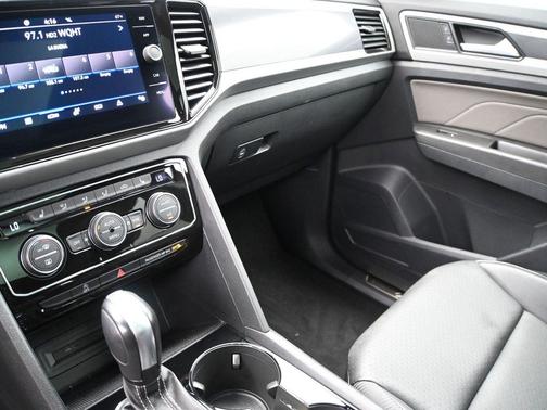 2022 Volkswagen Atlas Cross Sport 3.6L V6 SEL