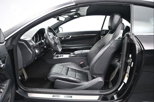 Black 2016 Mercedes-Benz E-Class 2DR CABRIO E400 R