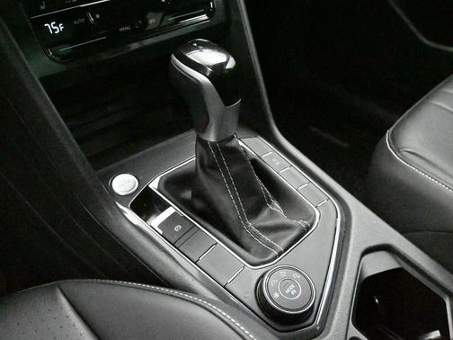 2024 Volkswagen Tiguan 2.0T SE 4MOTION