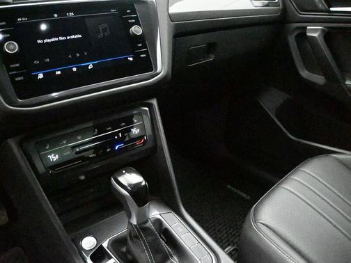 2024 Volkswagen Tiguan 2.0T SE 4MOTION
